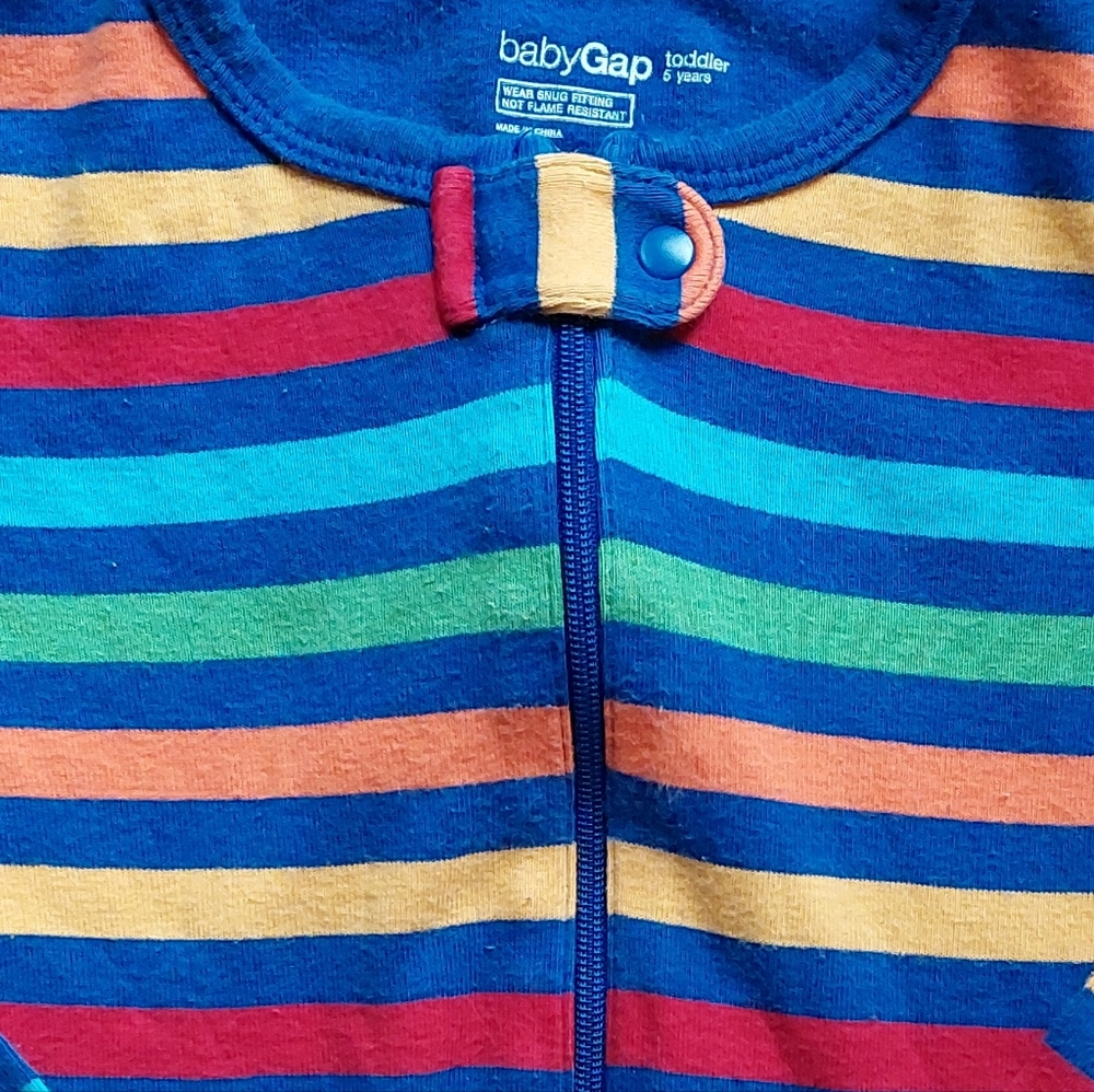 Gap vguc striped footed pajamas size 4 & 5 - Picture 9 of 16